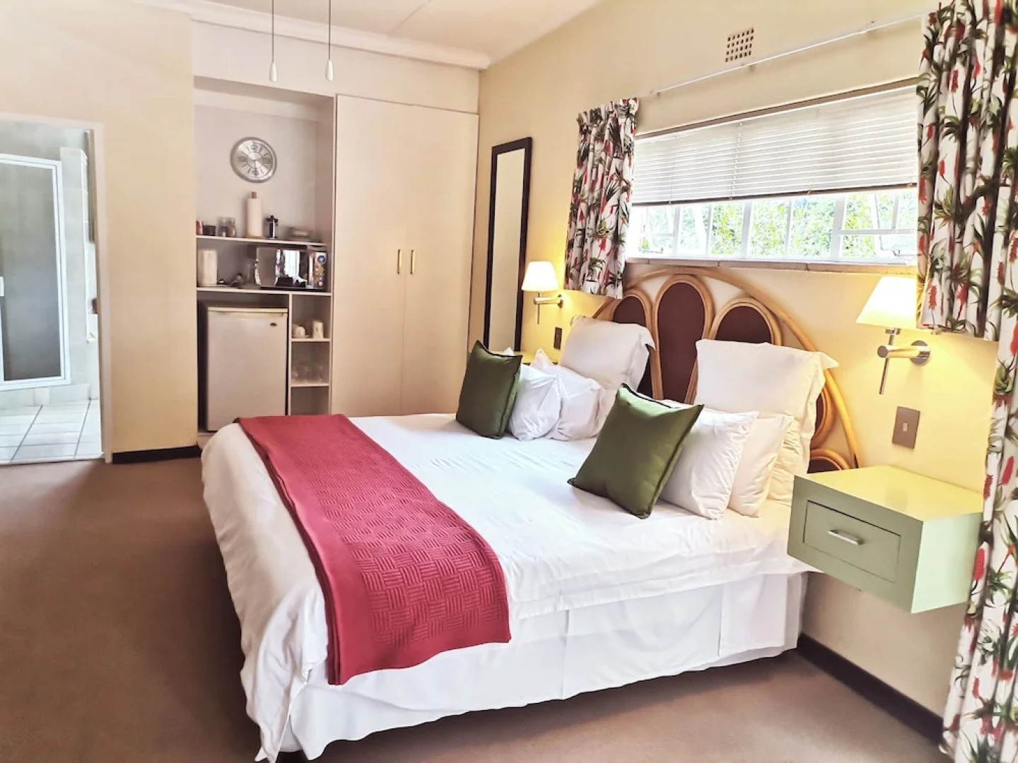 Random Harvest Country Cottages