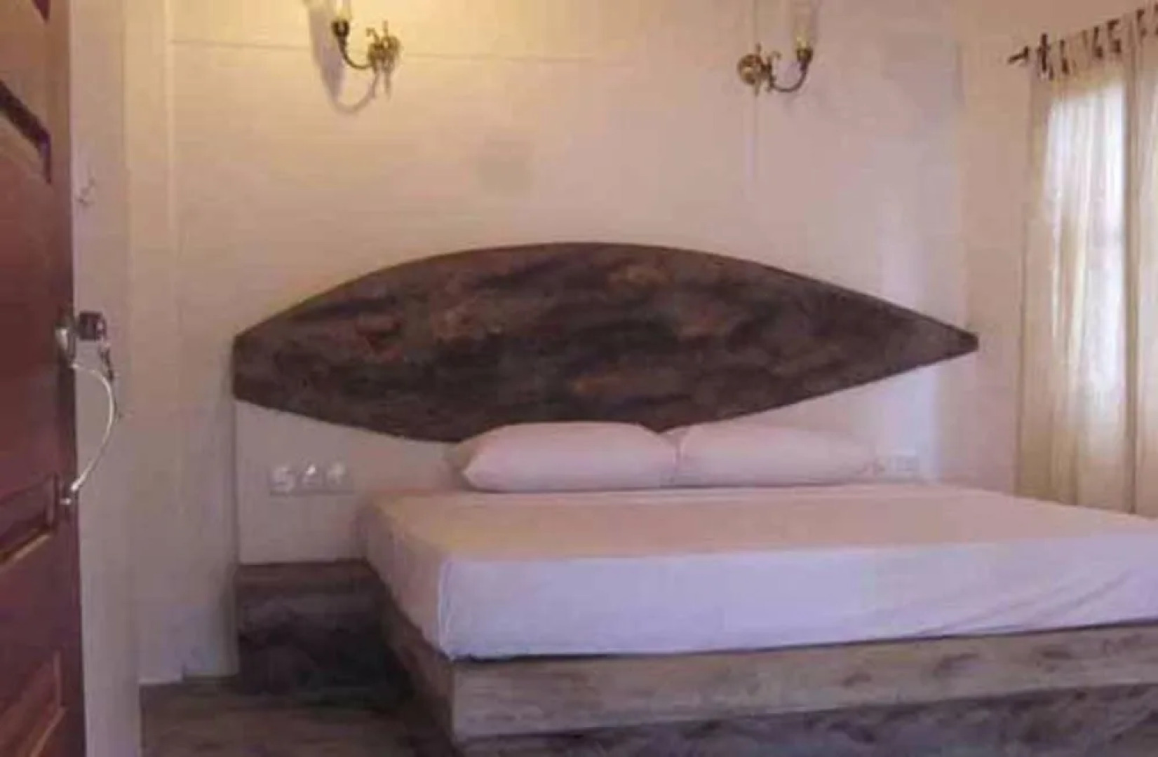 Arugamabay Surf Resort Hotel