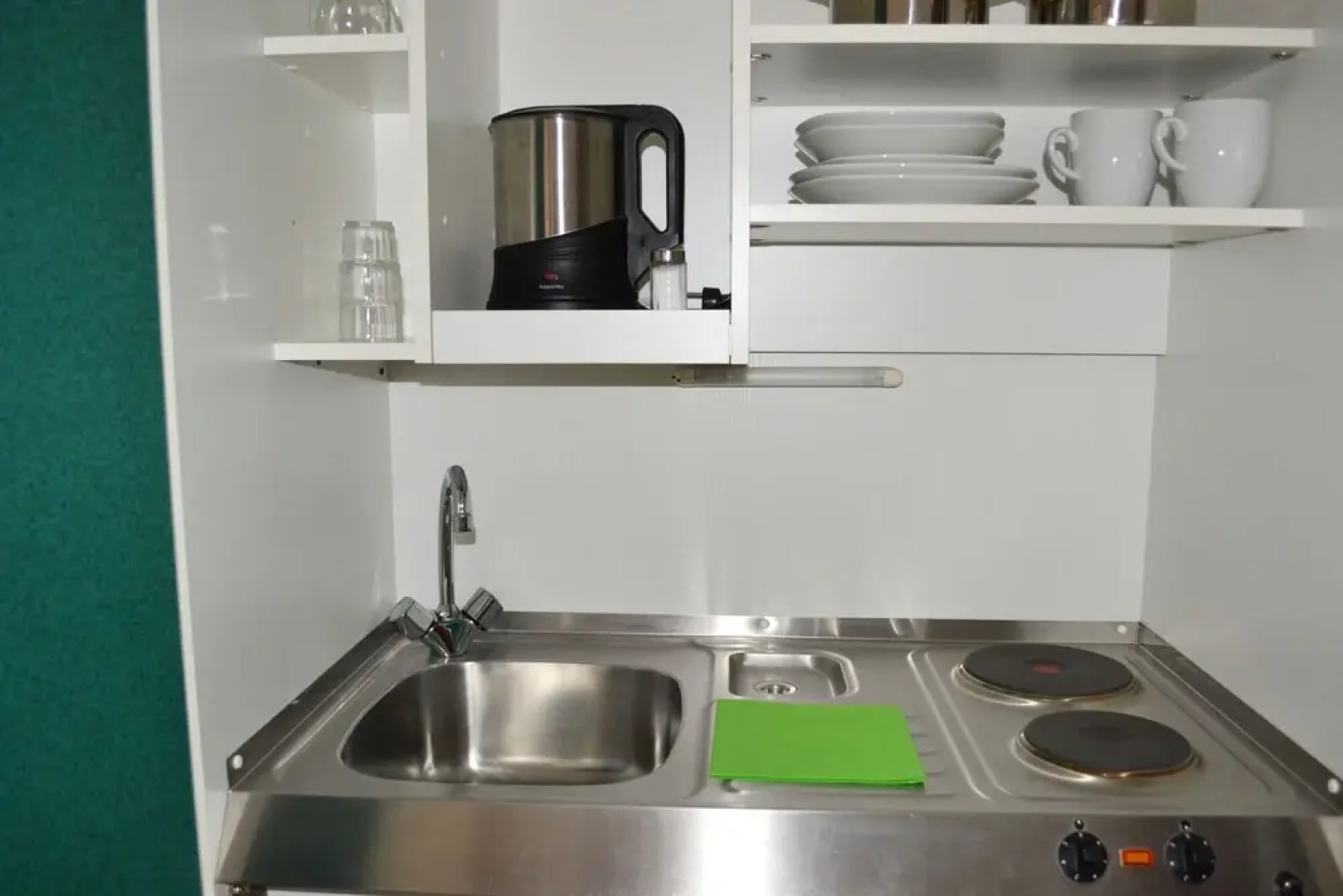 Forest Apartments & Rooms