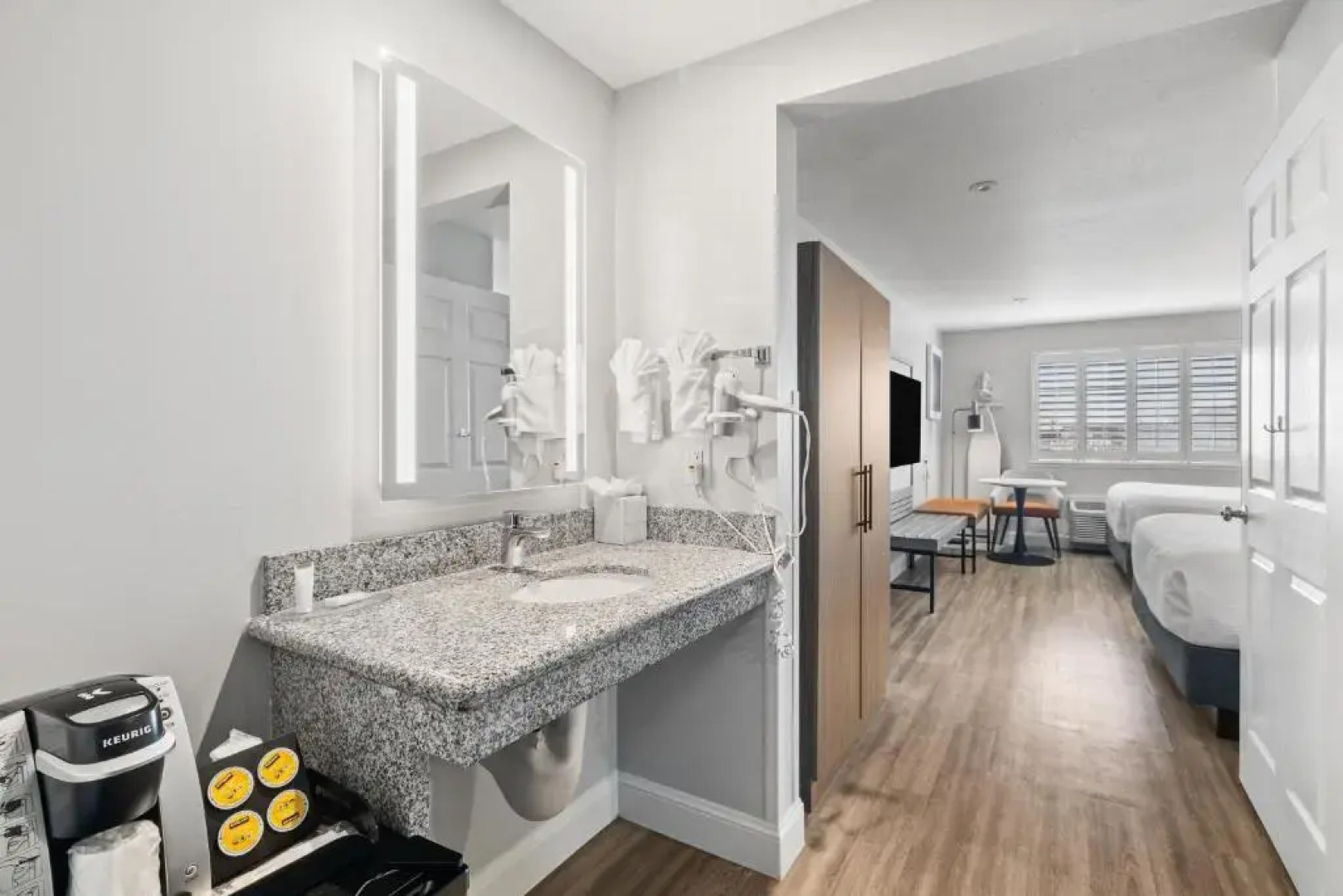 Super 8 San Bruno /SF Intl Arpt West