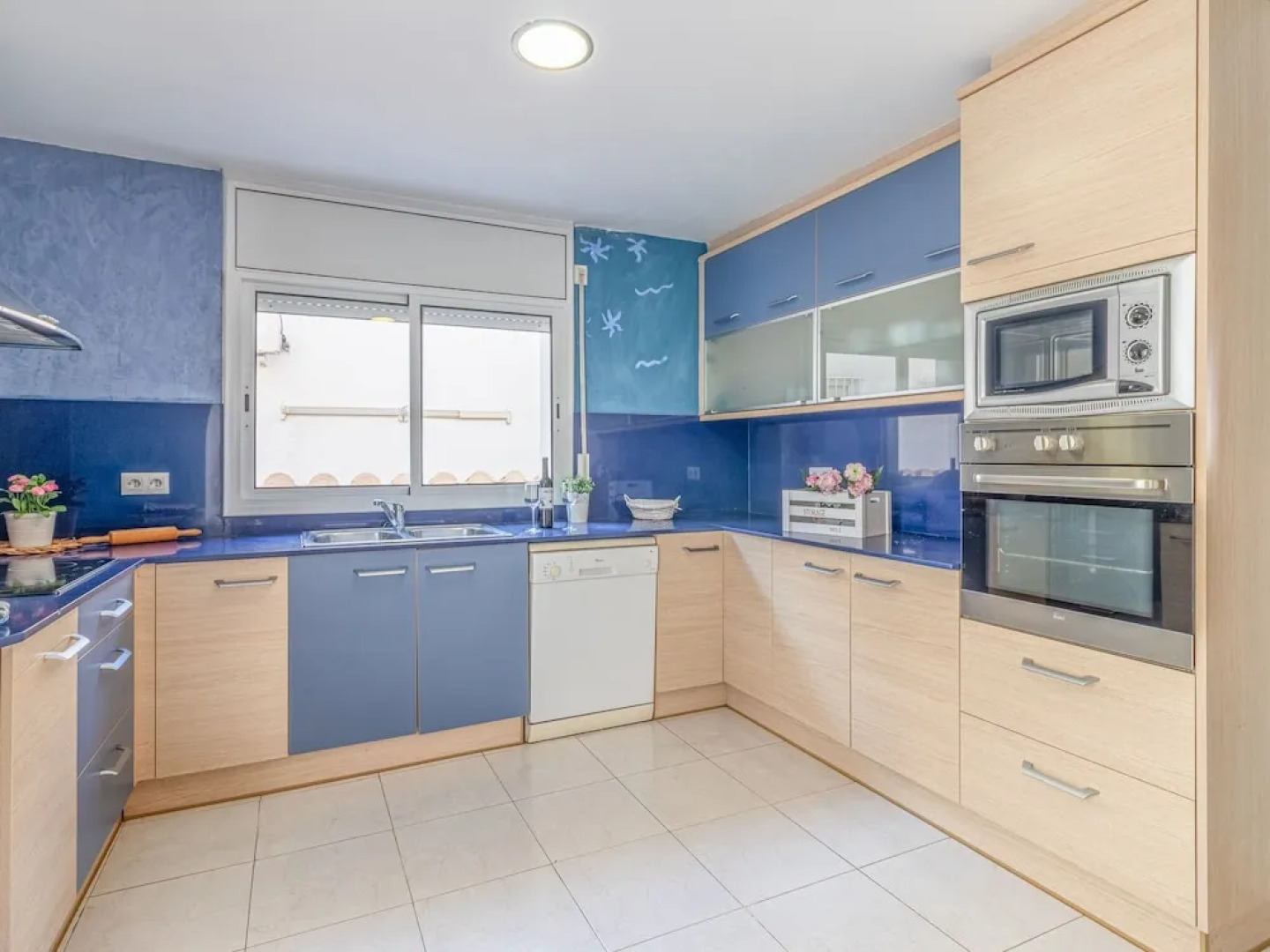 Modern Villa with Private Pool in Empuriabrava Spain