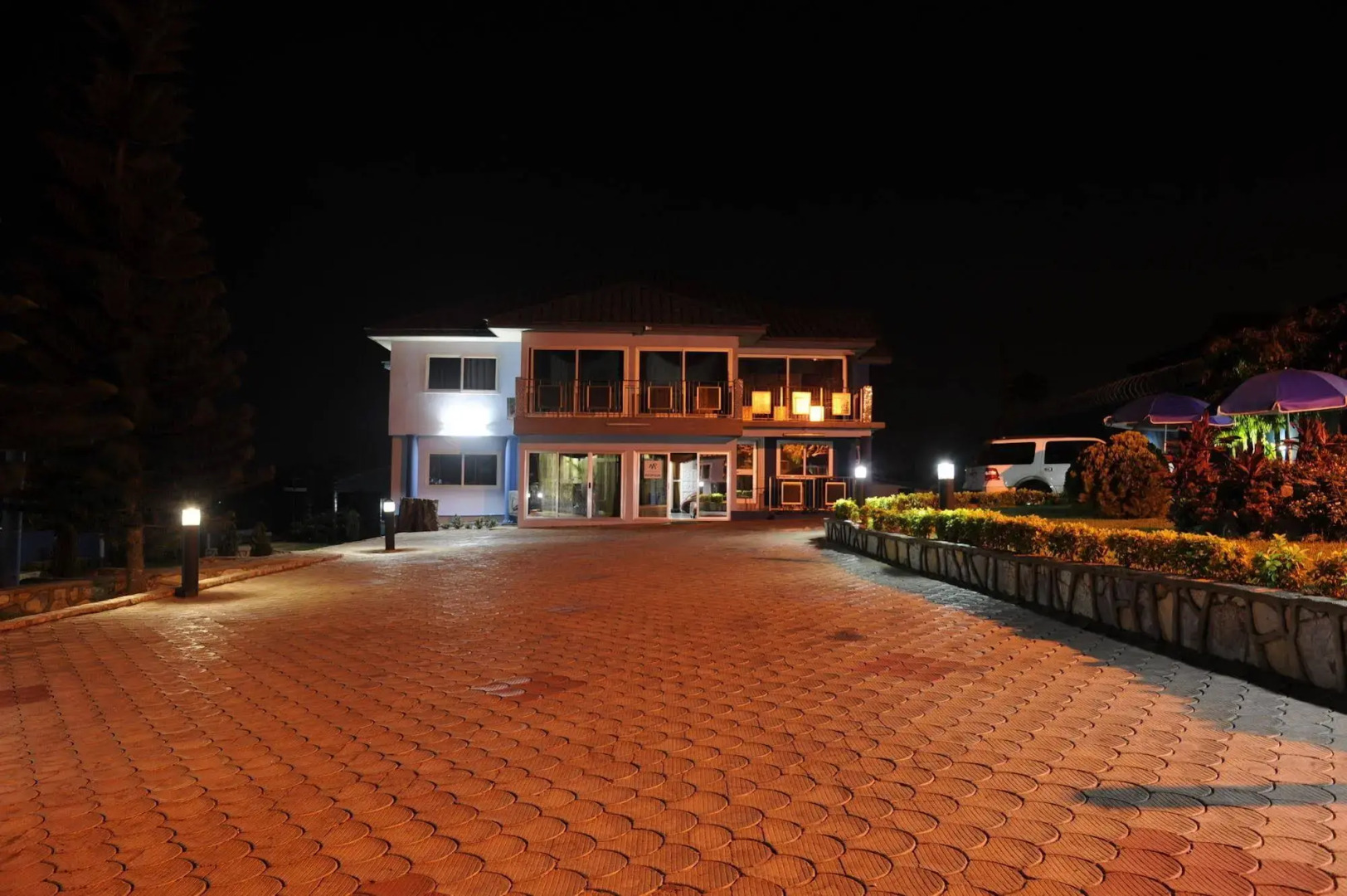 Mount Pleasant Inns & Apartment