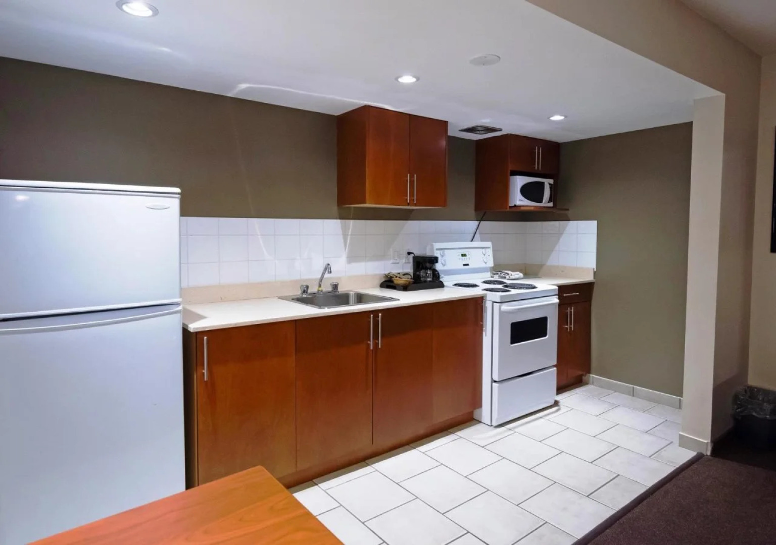 Canadas Best Value Inn Prince George