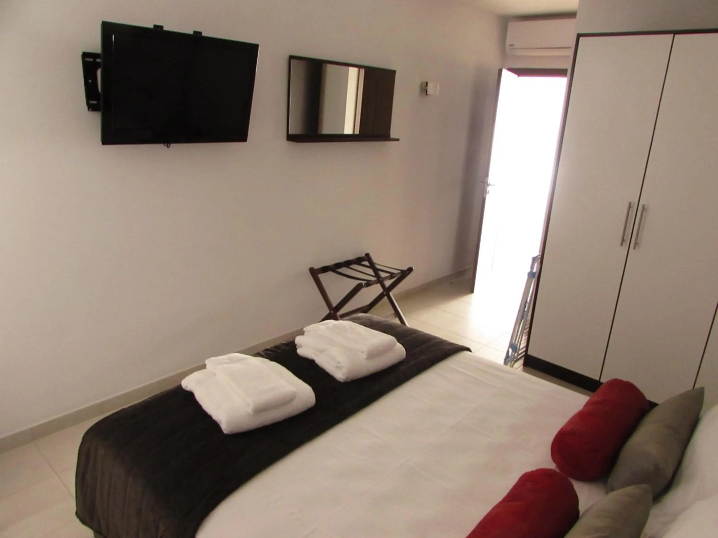 BCV - Private 2 Bed Penthouse Apartment with Pool View Dunas Resort 4044