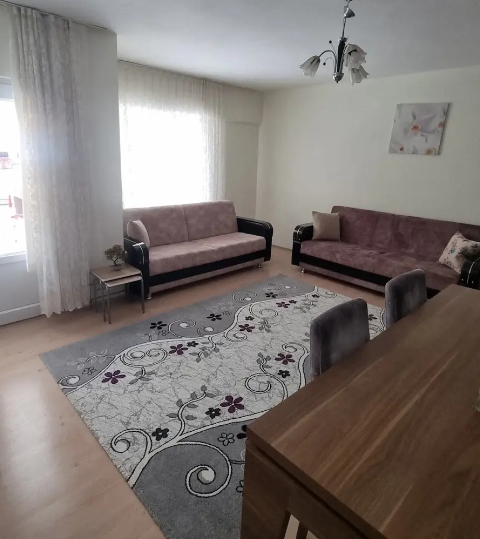 Keri̇mbey Apart