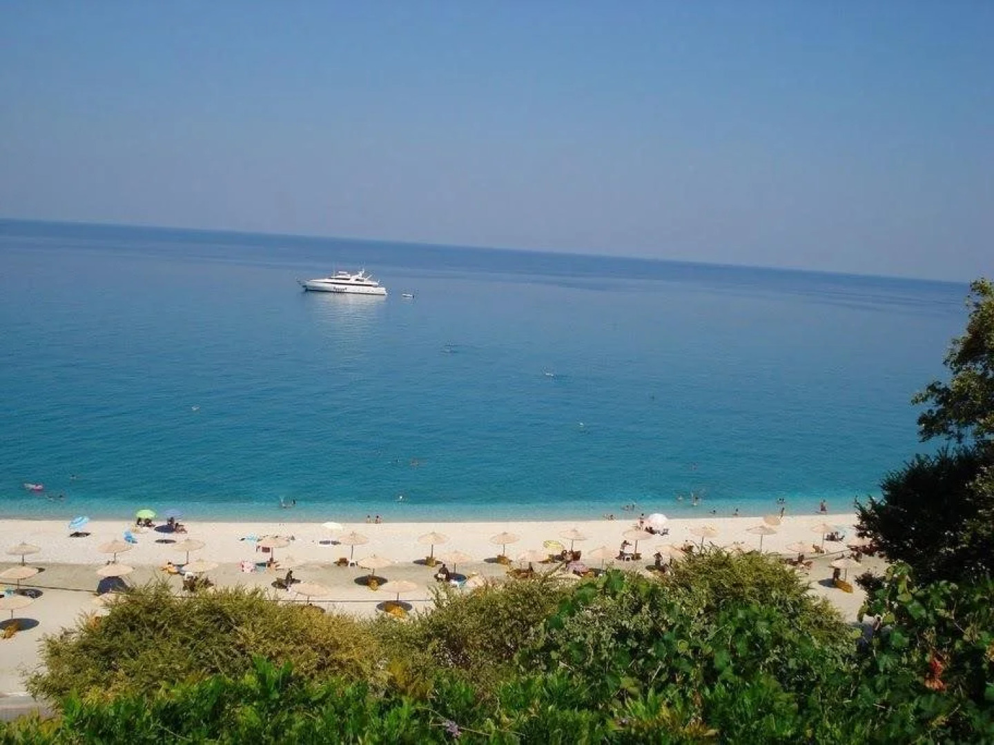 Papa Nero Studios And Apartments