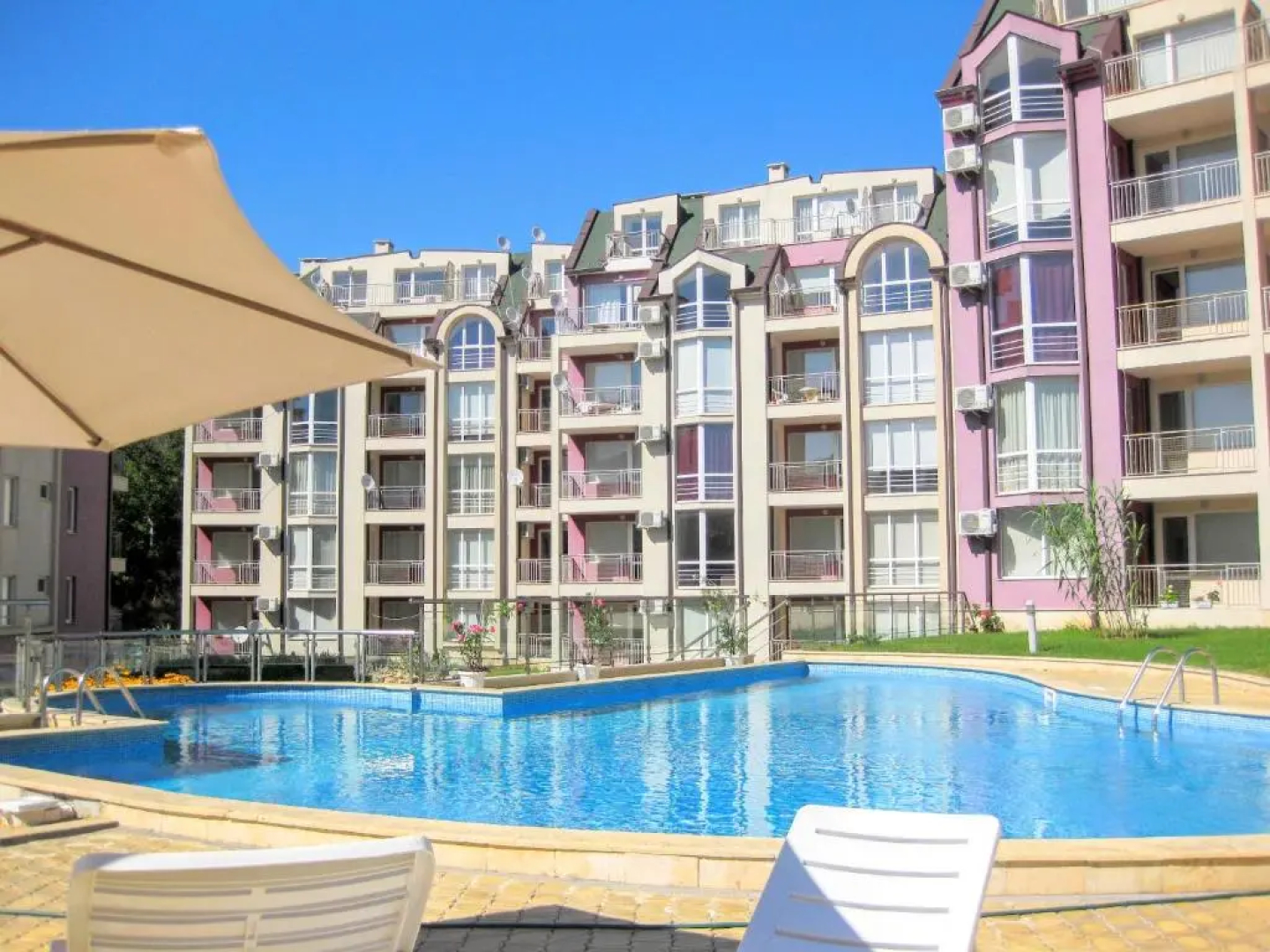 Apartments Kavarna Hills Complex