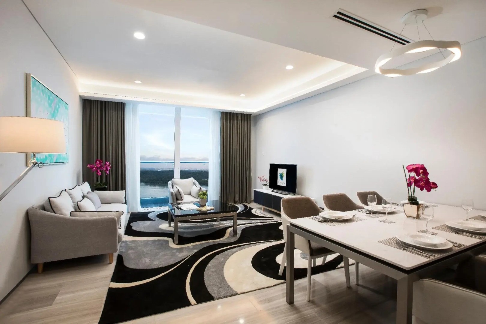 Pinetree Marina Resort