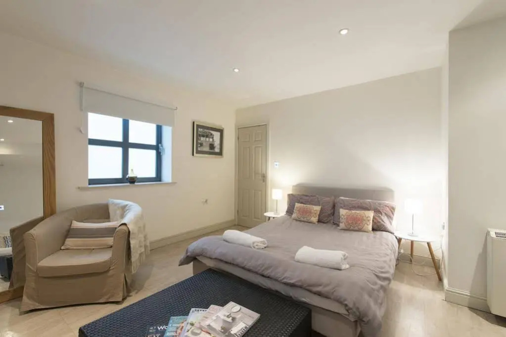 My Place Go - Imperial Court