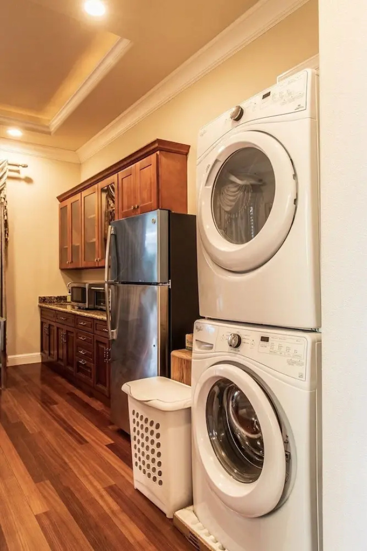 Elegant 1-bedroom Suite in Cupertino