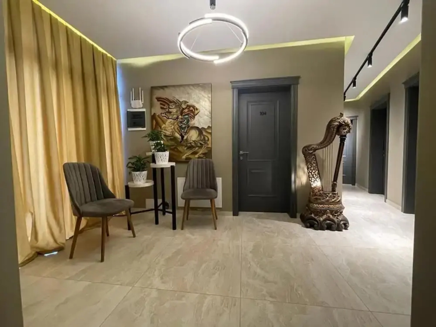 Grand JNK Boutique Hotel