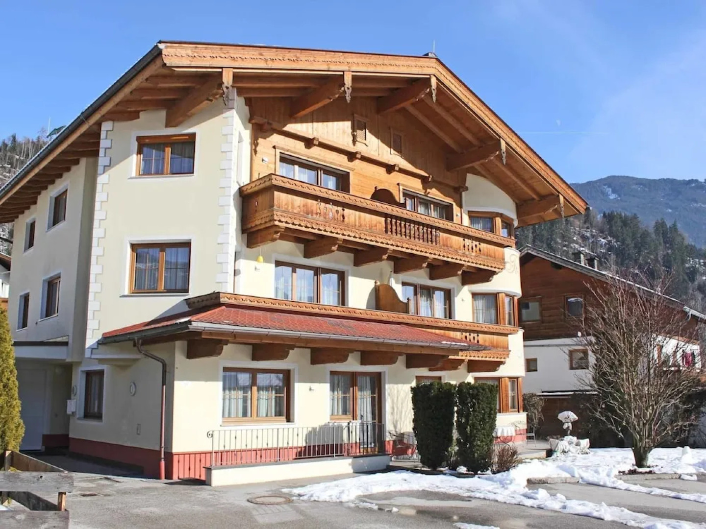 Apartment in Kaltenbach Near Ski Lift