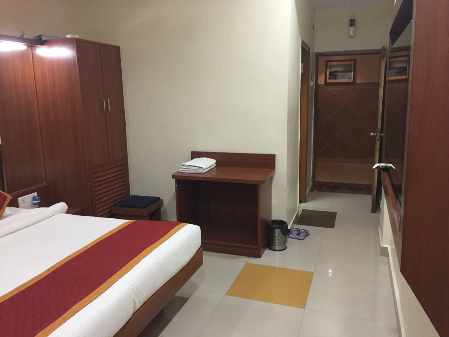 Hotel Sunset Inn Mount Abu with Swimming Pool