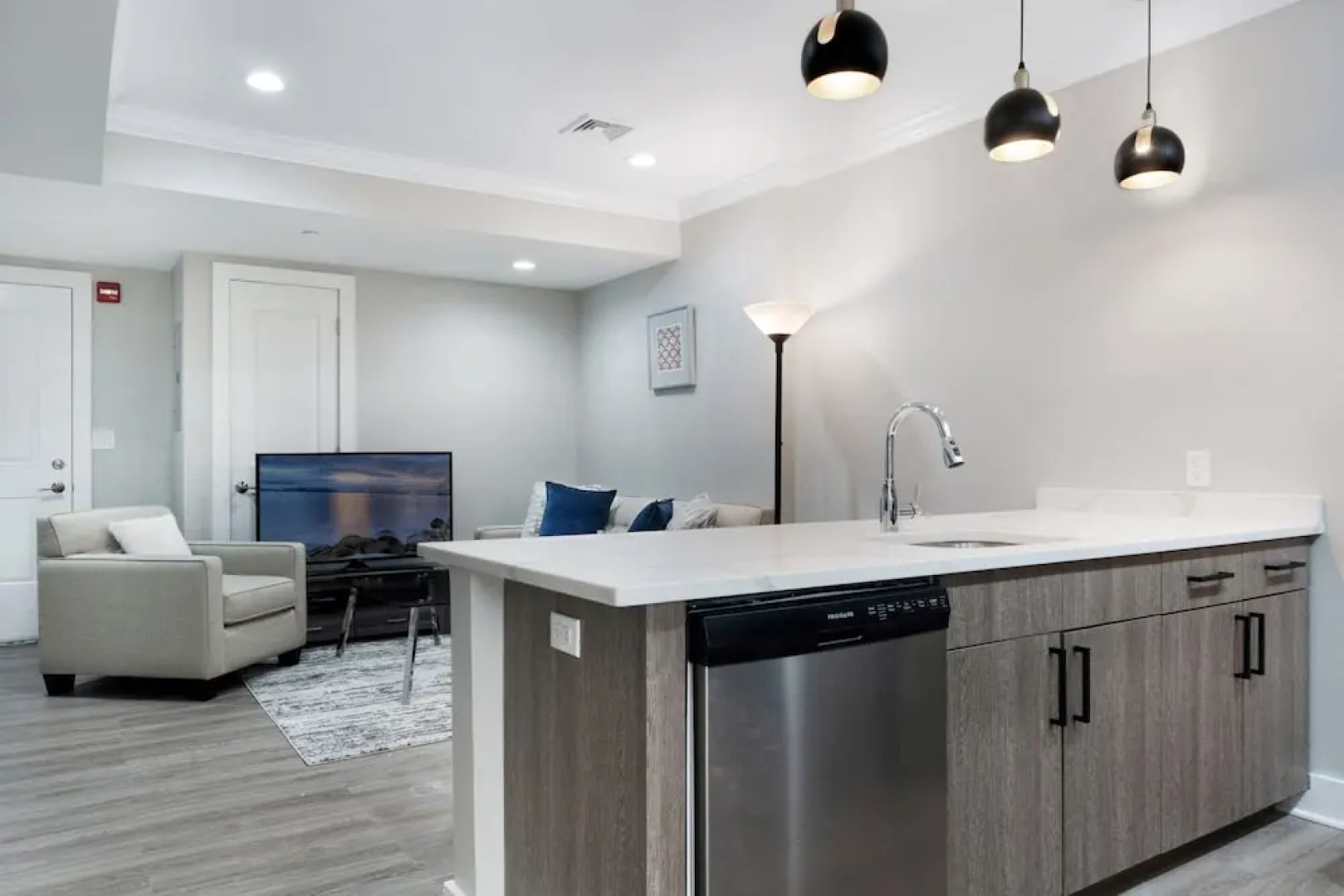 Global Luxury Suites on Prospect Street