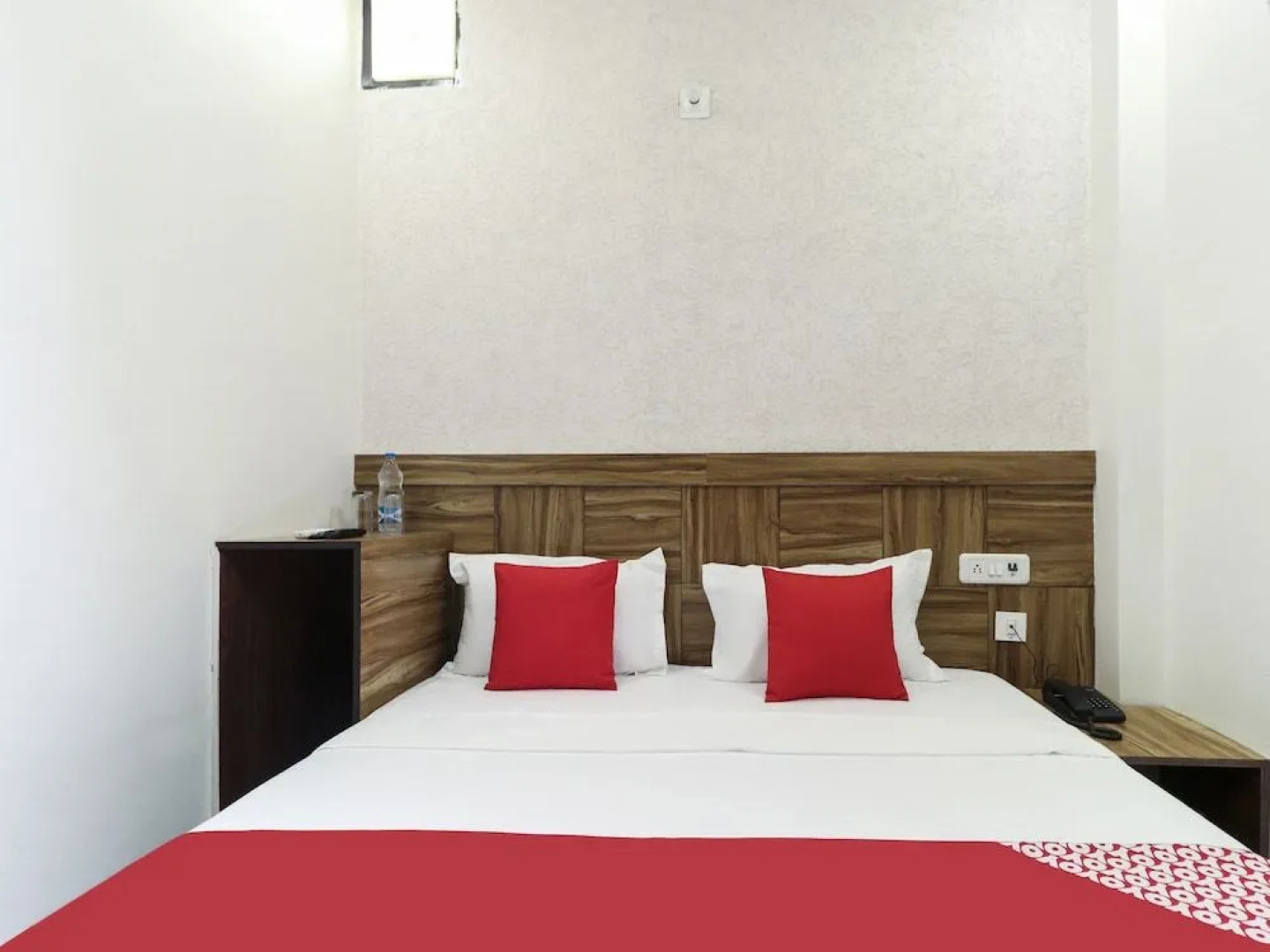 Oyo 45965 Hotel Krishnam