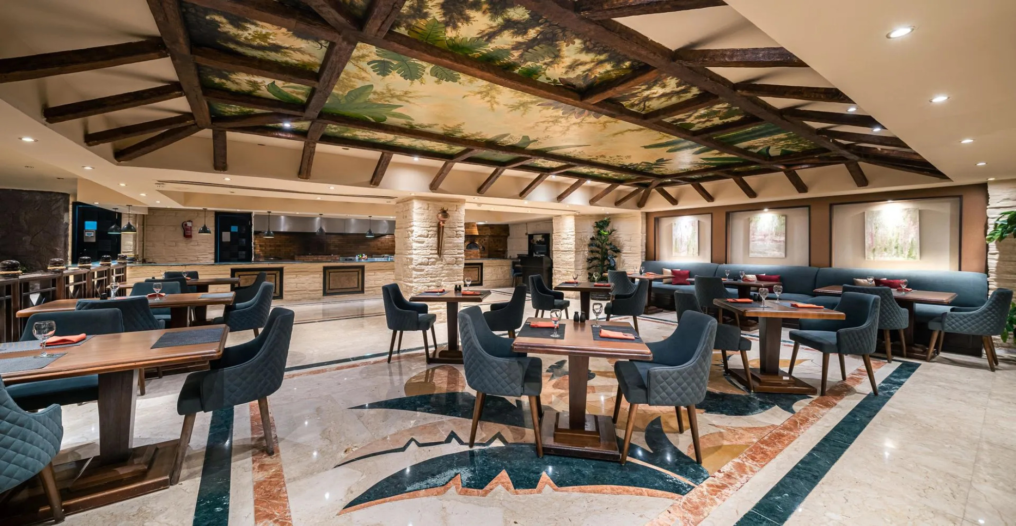 Pyramisa Suites Hotel Cairo