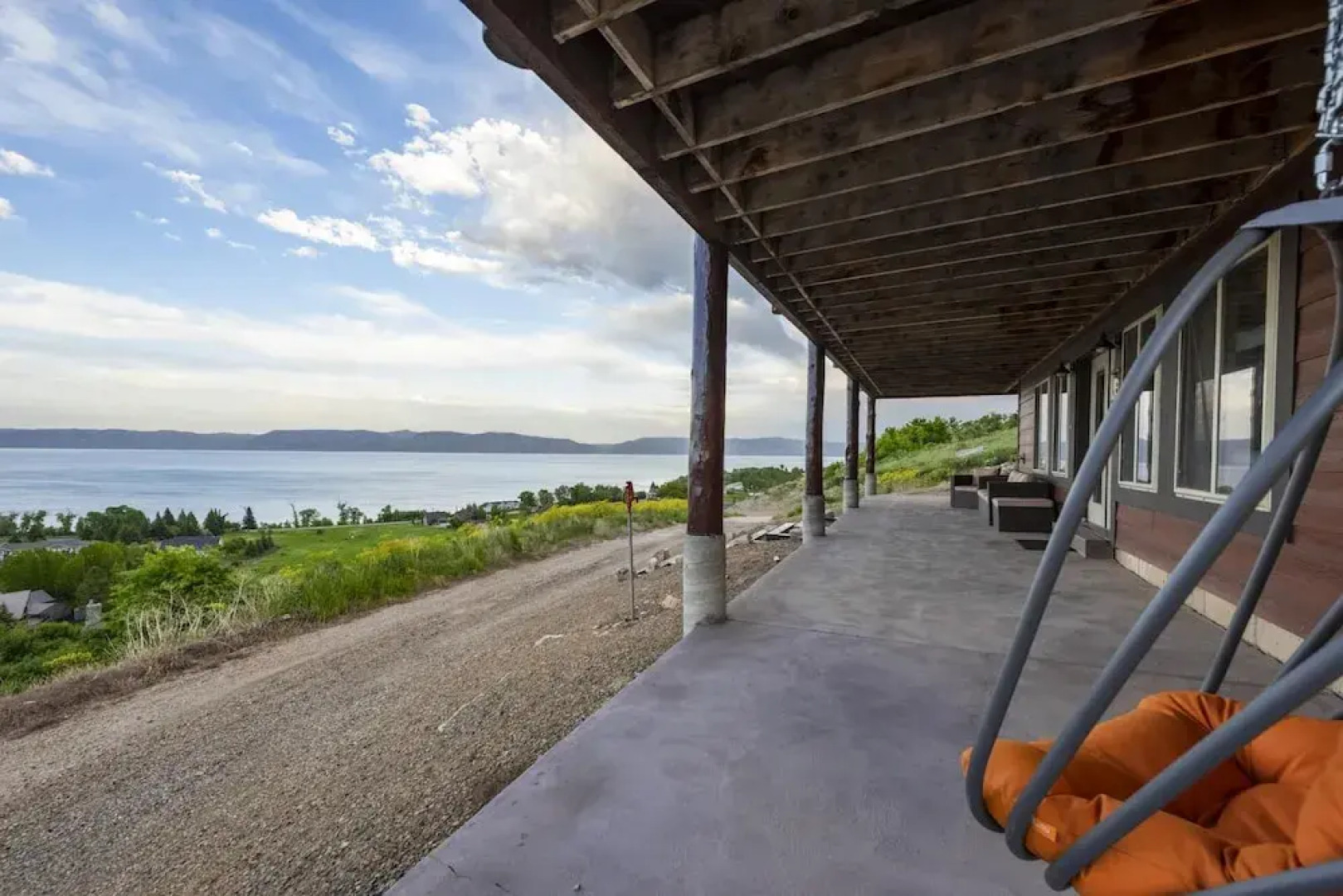 Harbor Lodge has Expansive Deck Views and Located Directly Across From the Marina!