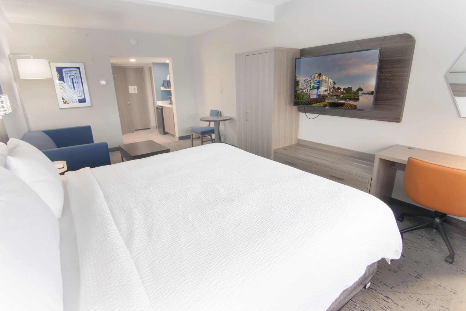 Holiday Inn Express & Suites Ft. Lauderdale Airport West by IHG