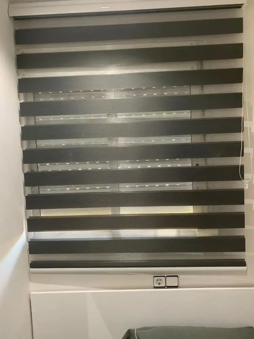 Private Rooms - Fira 2