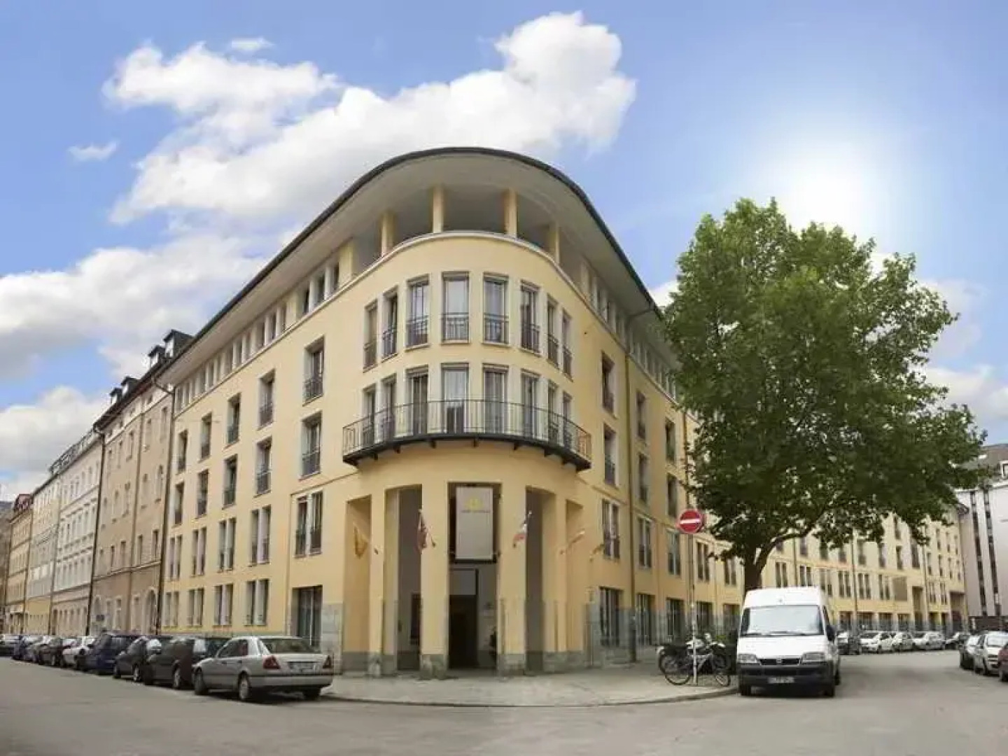 GHOTEL hotel & living München-Zentrum