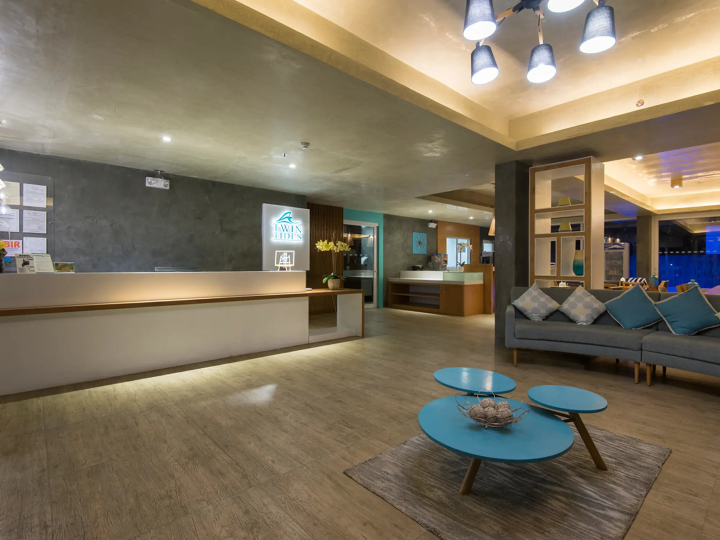 Twin Tides Panglao
