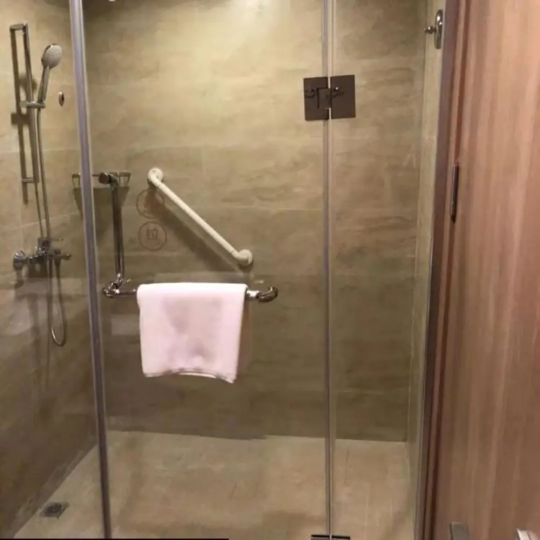 Greenland Kang Young Hotel