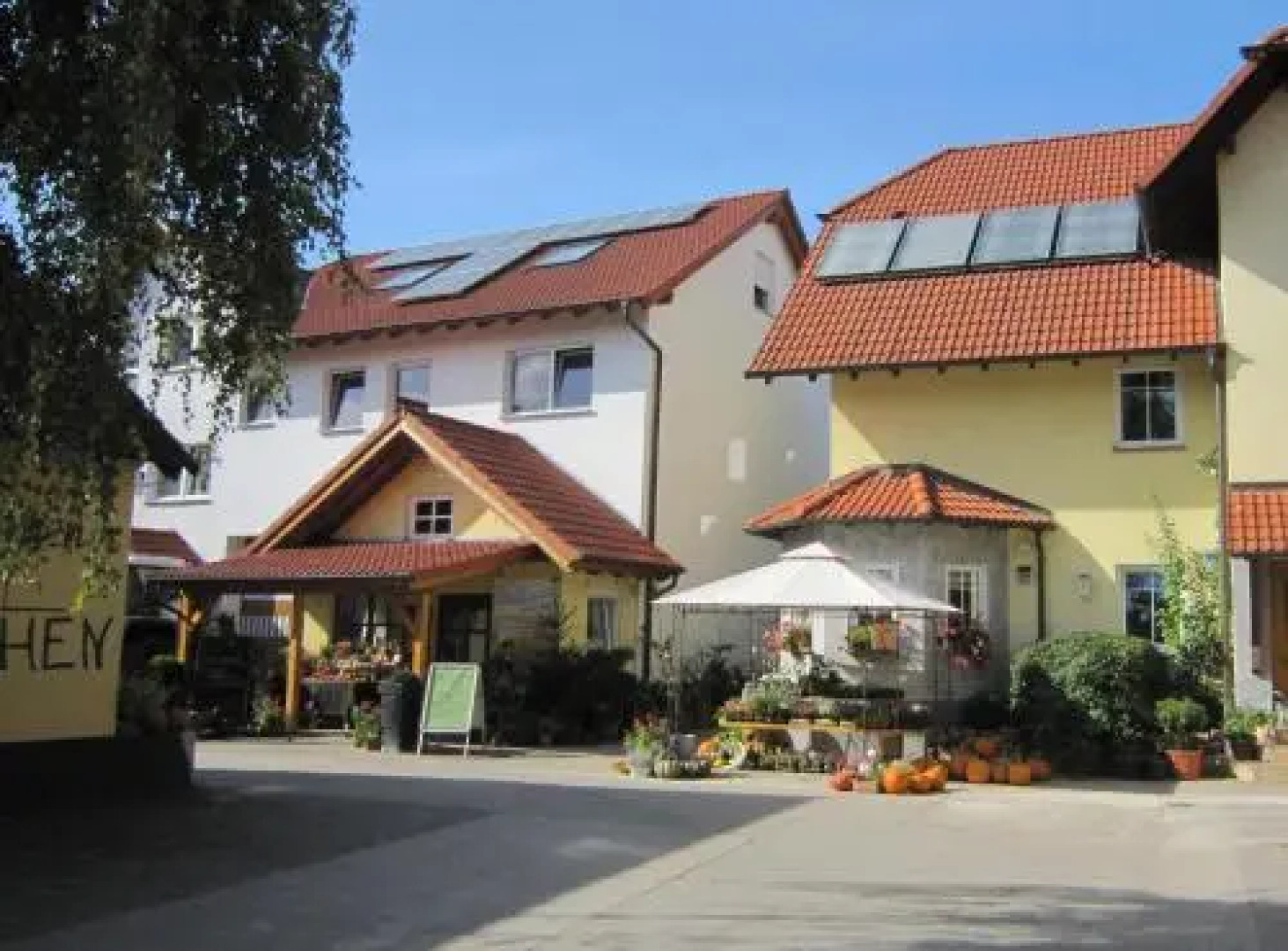 Hofladchen & Landhaus Apartments