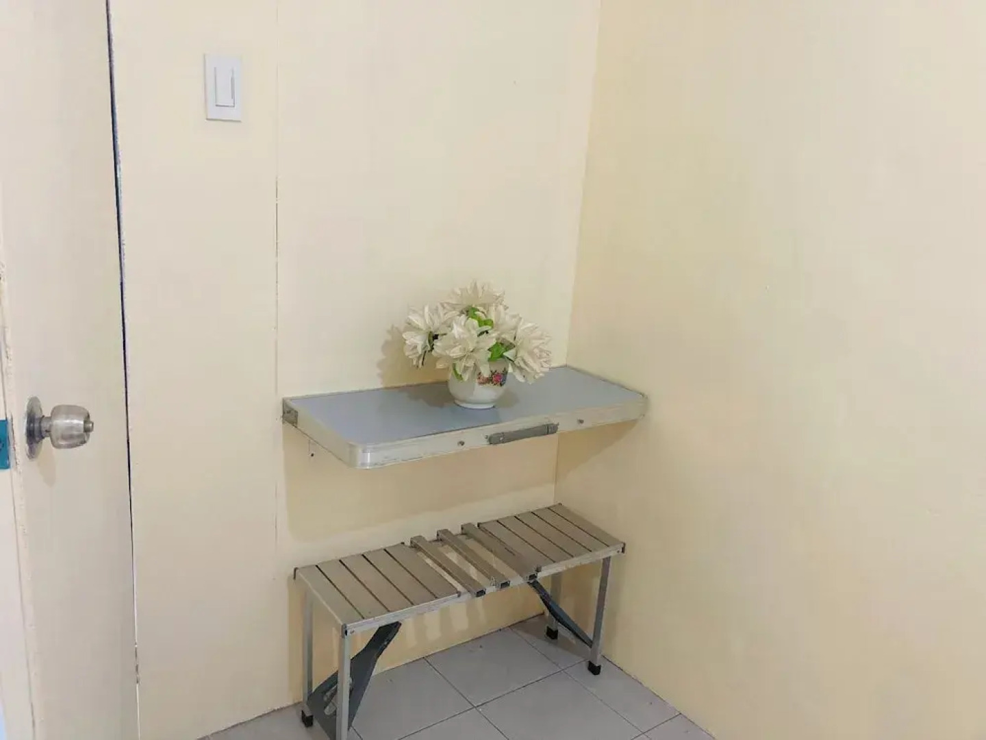 Olympia Travellers Inn