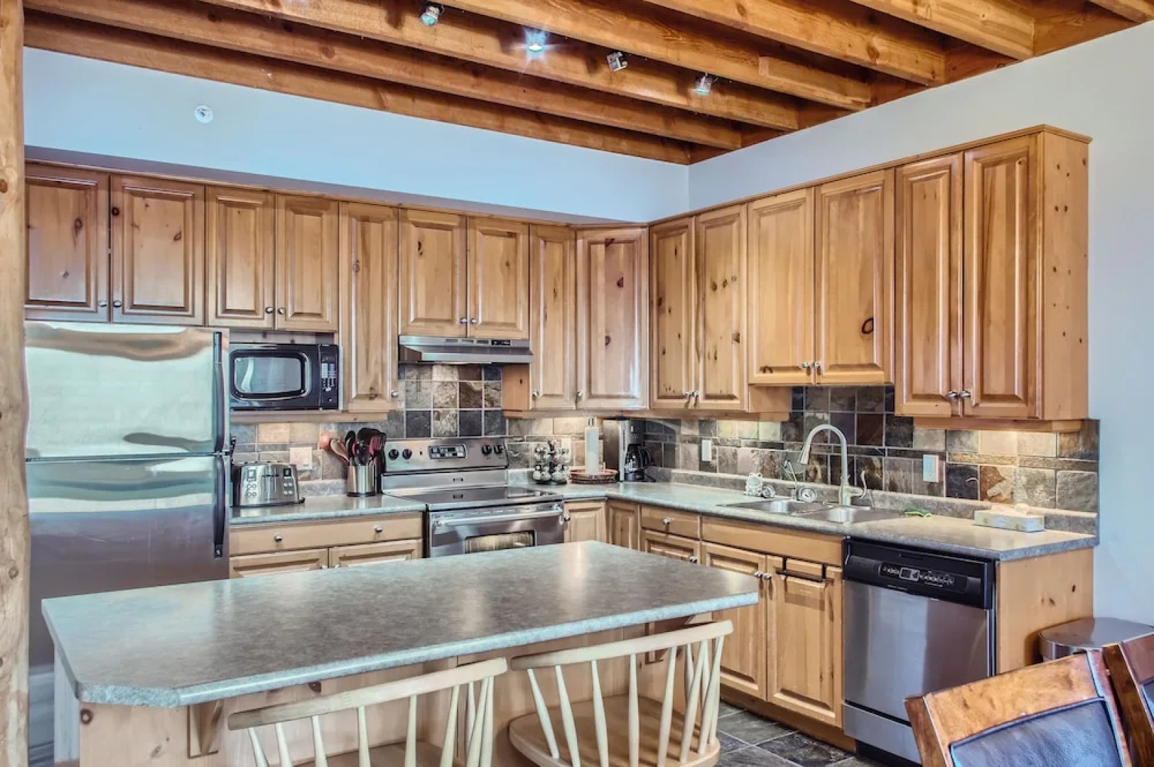 Snowy Creek by Okanagan Premier