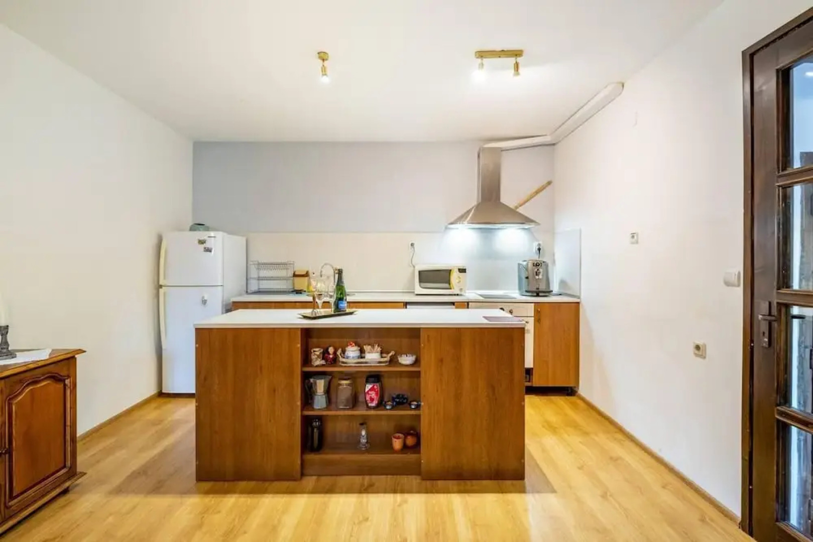 Lovely 5-bed Authentic House in the Arbanasi