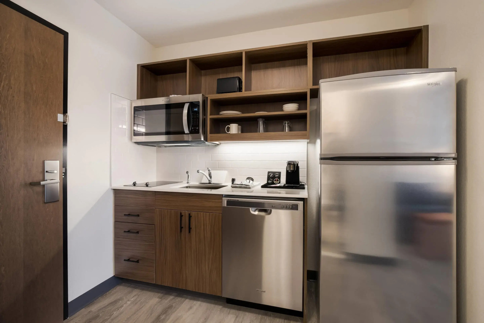 Everhome Suites Corona