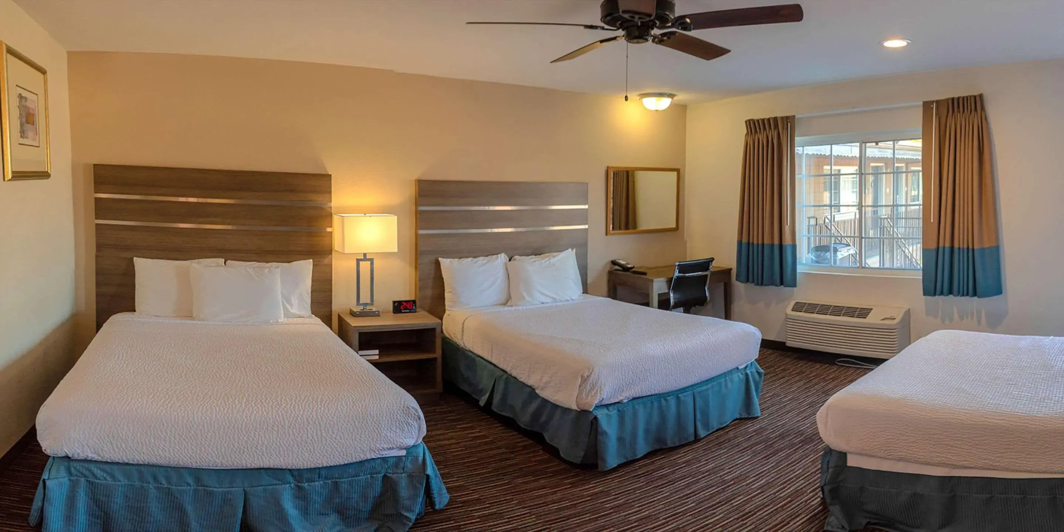 Rodeway Inn Near University-Gateway to Yosemite