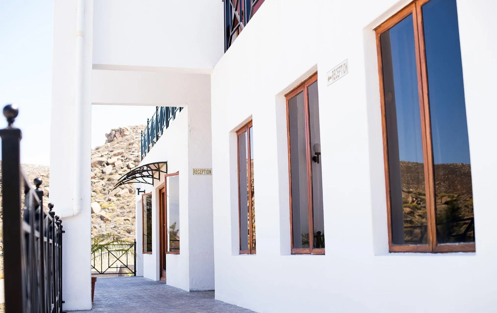 Nama White Guesthouse