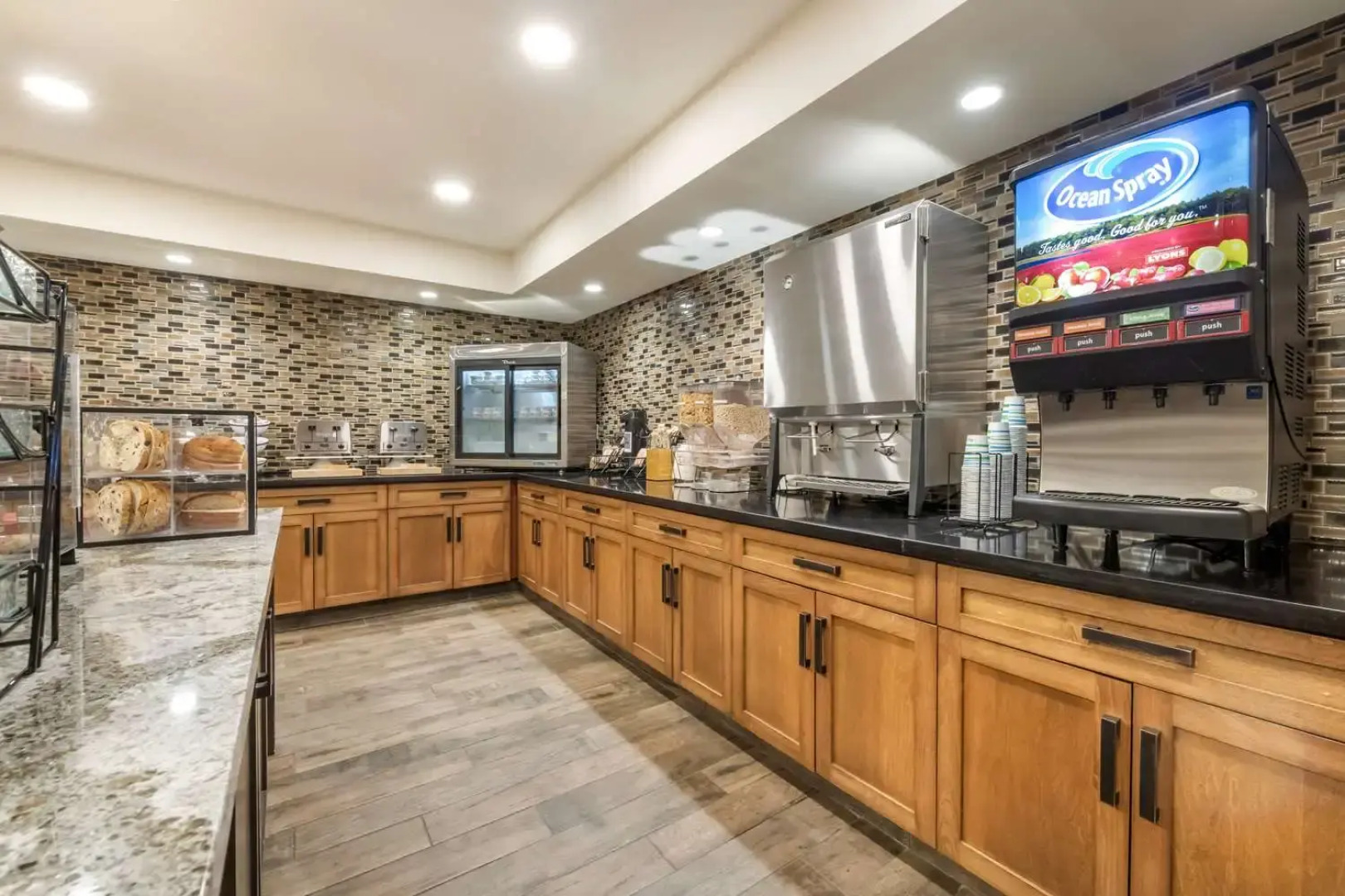 Best Western Plus Superior Inn & Suites