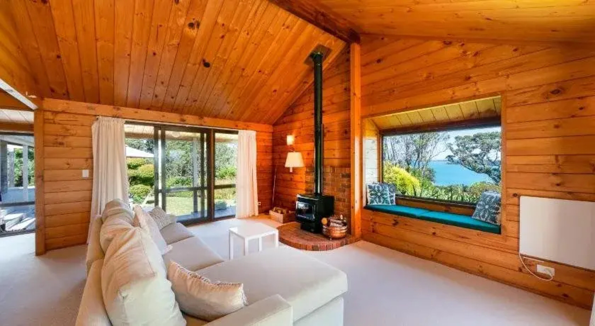 Waiheke Island Vineyard Holiday Houses