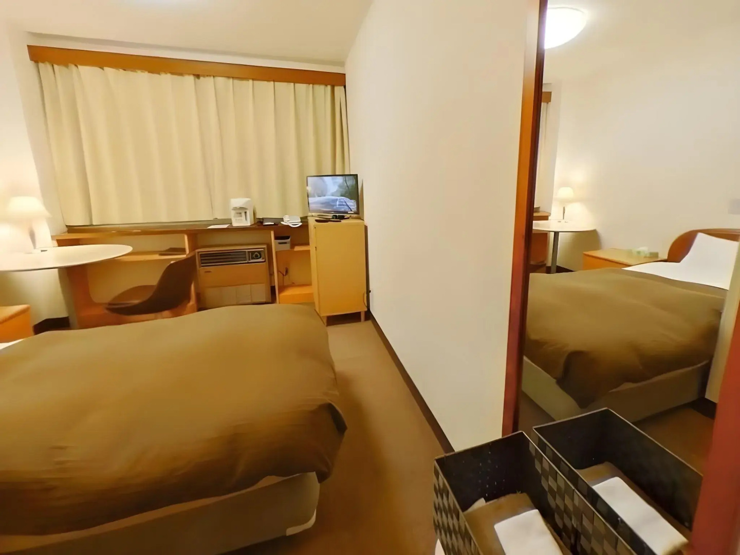 Shirakawa Business Hotel