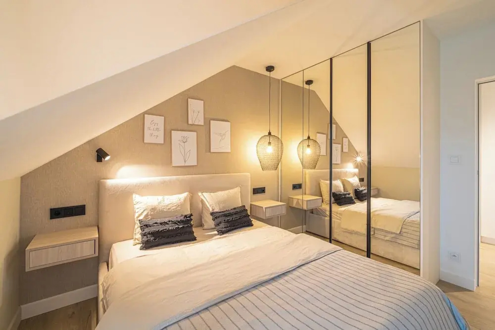 Deluxe Zen Apartment & Spa