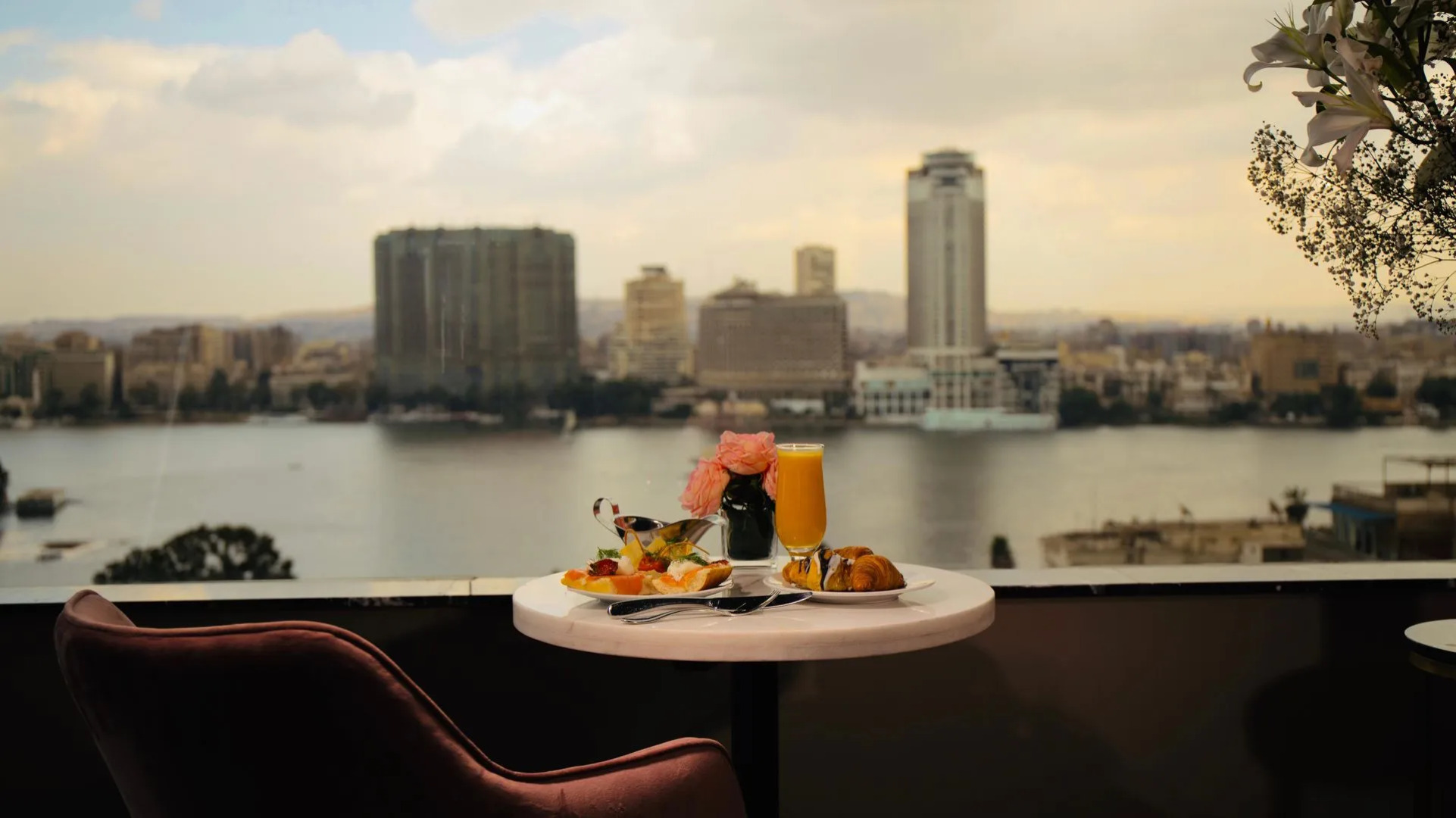 Pyramisa Suites Hotel Cairo