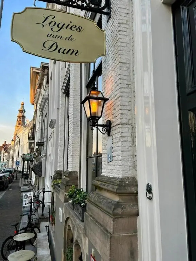 Hotel aan de Dam