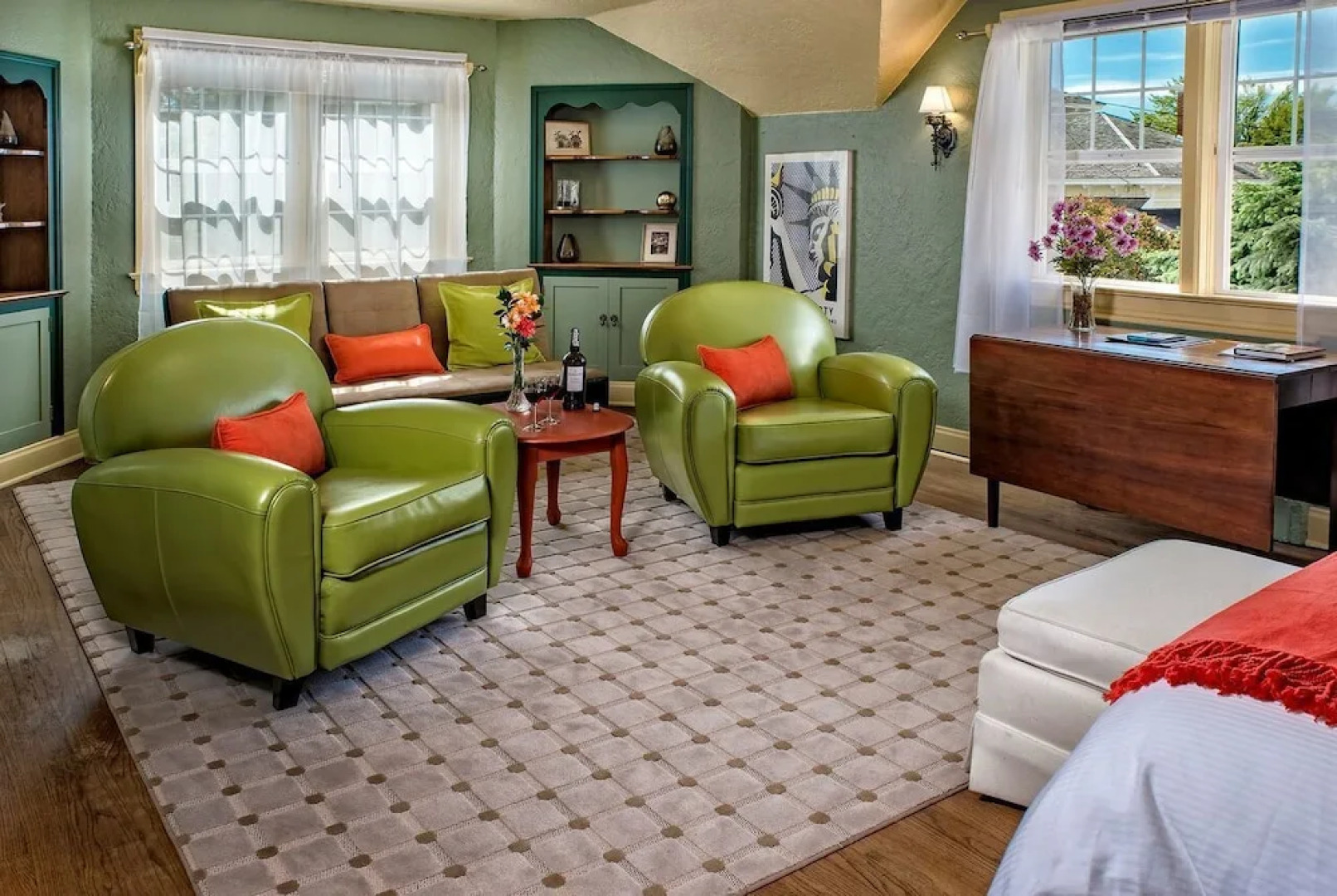 Baker City Blue Door Inn