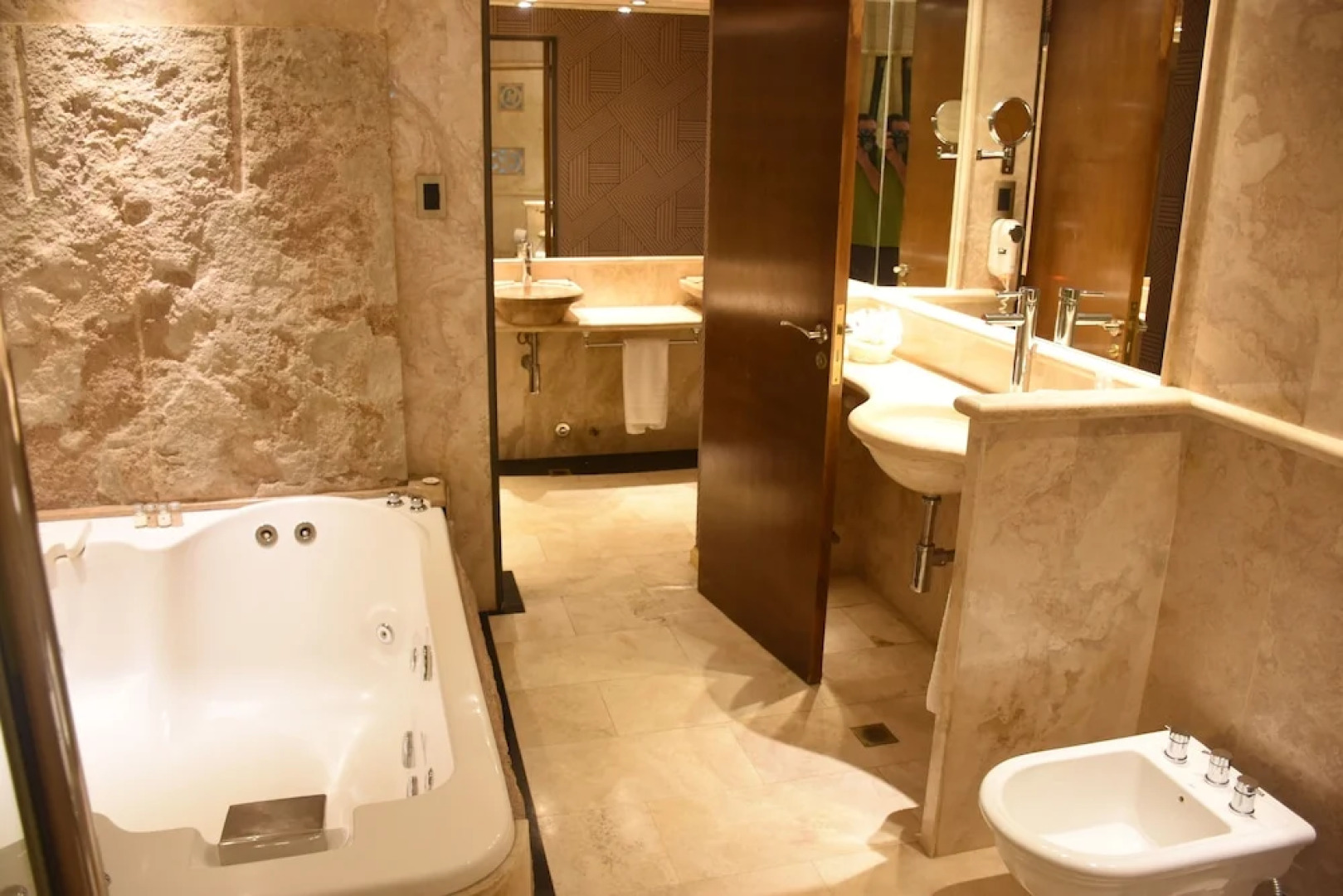 Hotel Viñas Del Sol