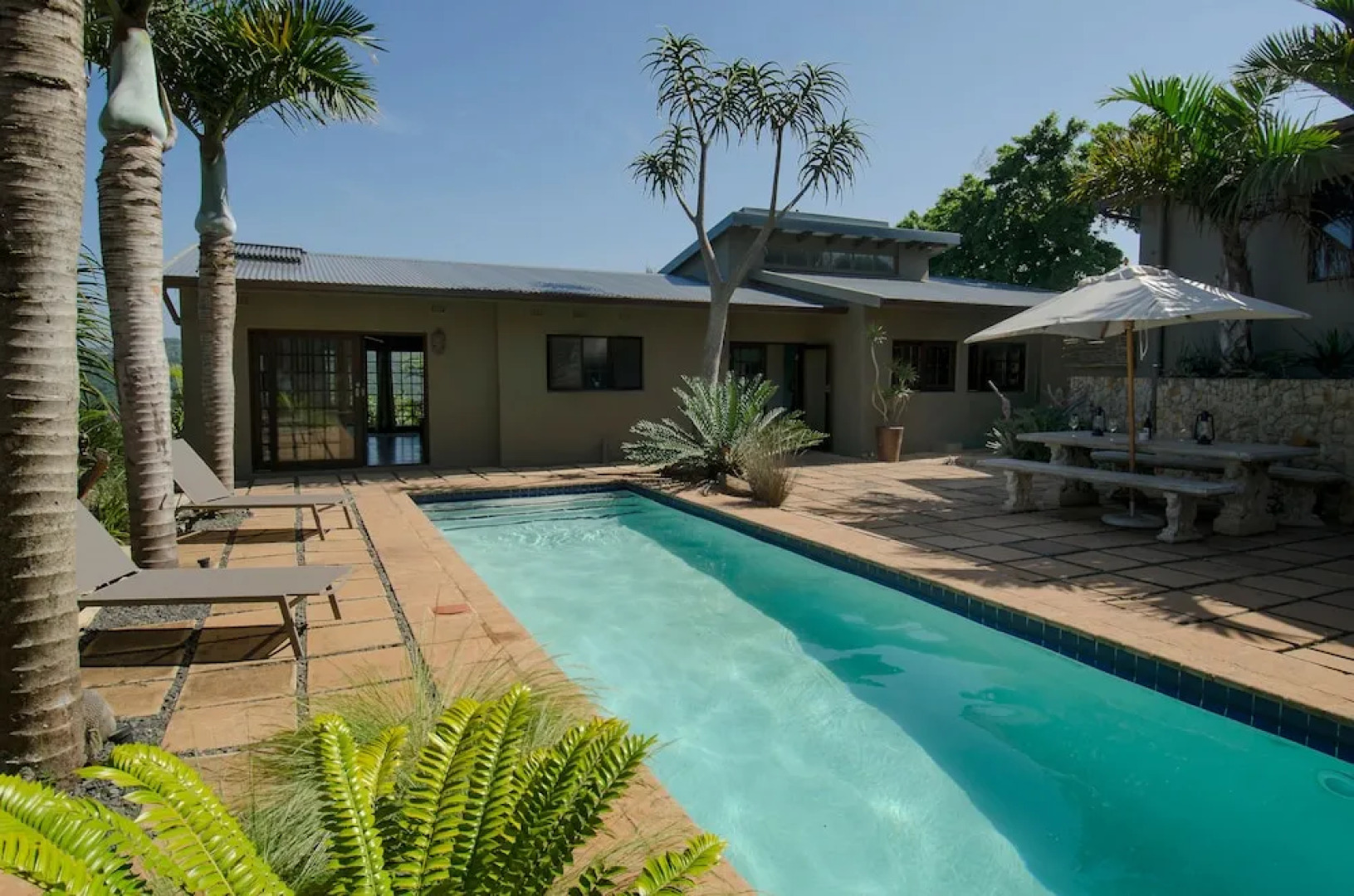 Villa La Mercy Guest Suite