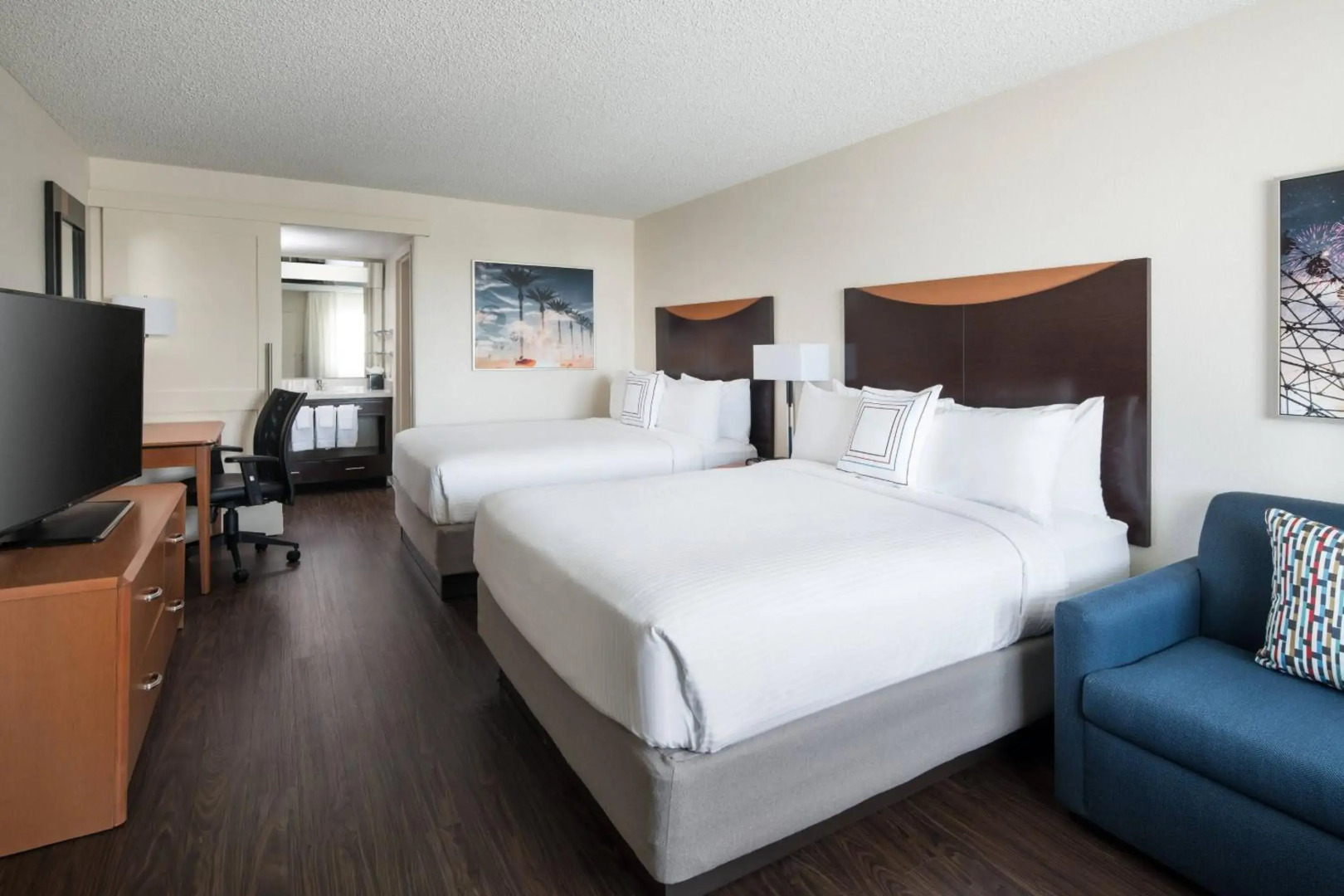 Fairfield by Marriott Anaheim Resort