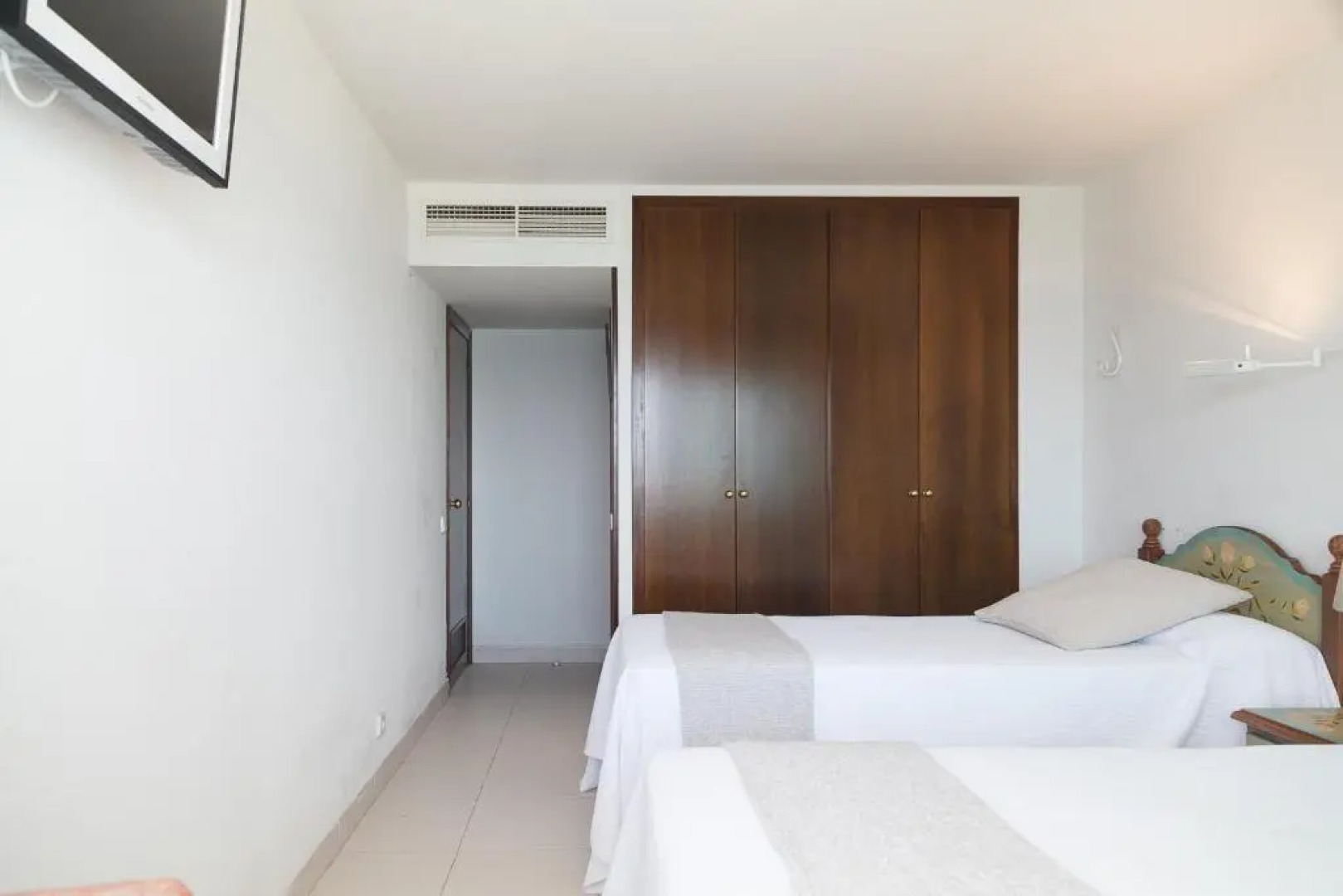 Barcino - ONLY FAMILIES