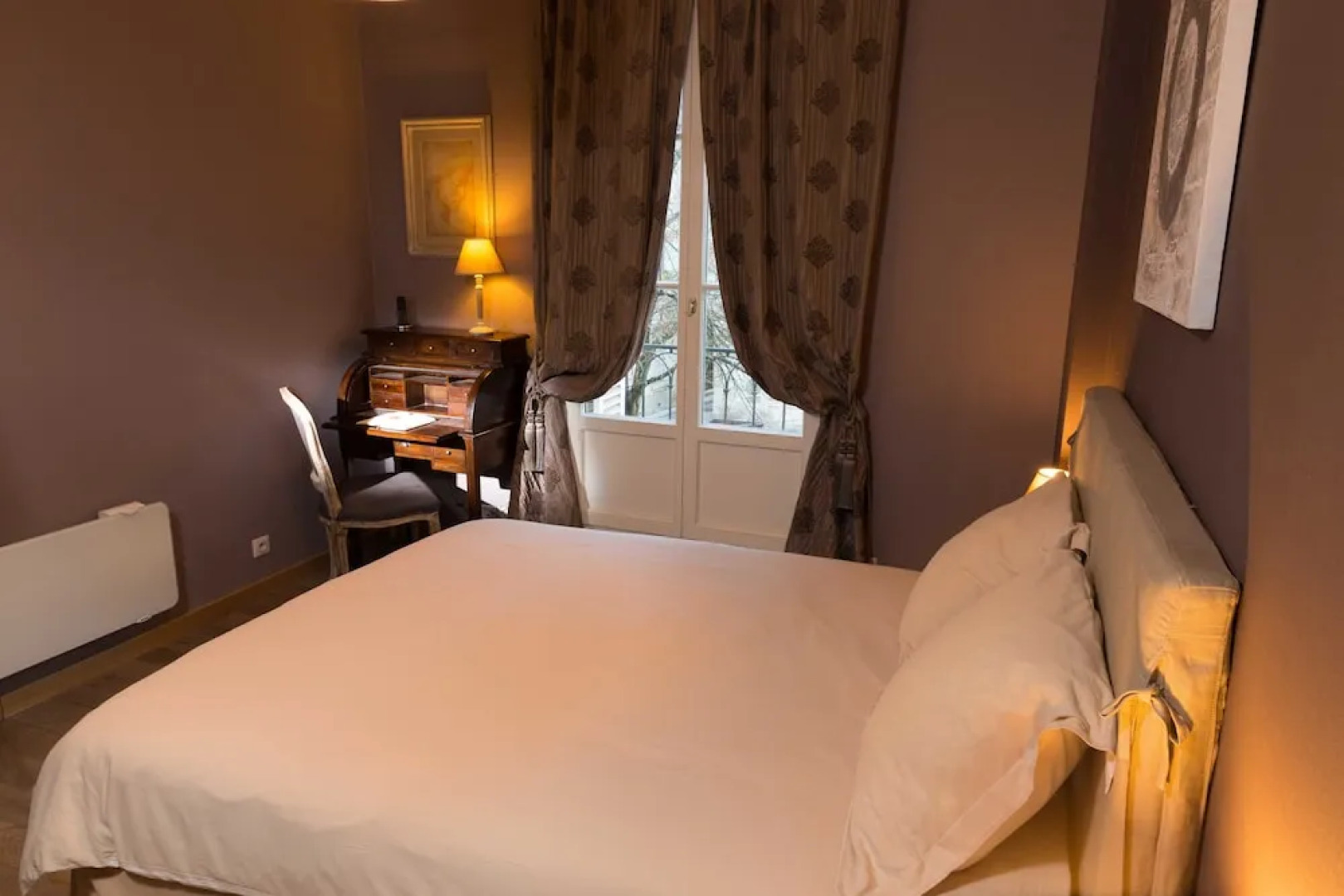 Les Carmes by Etape de Charme