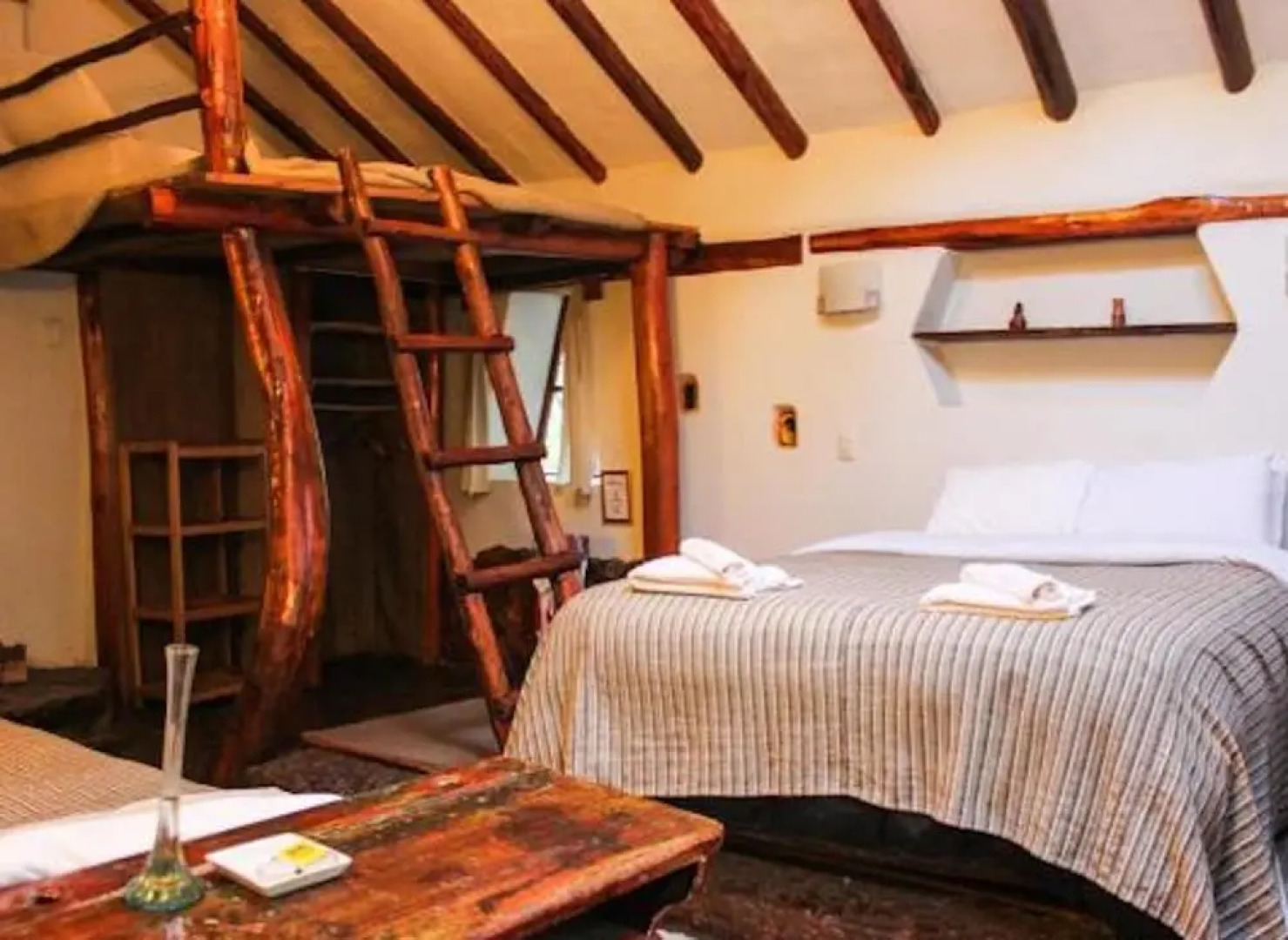 Las Chullpas Eco-Lodge