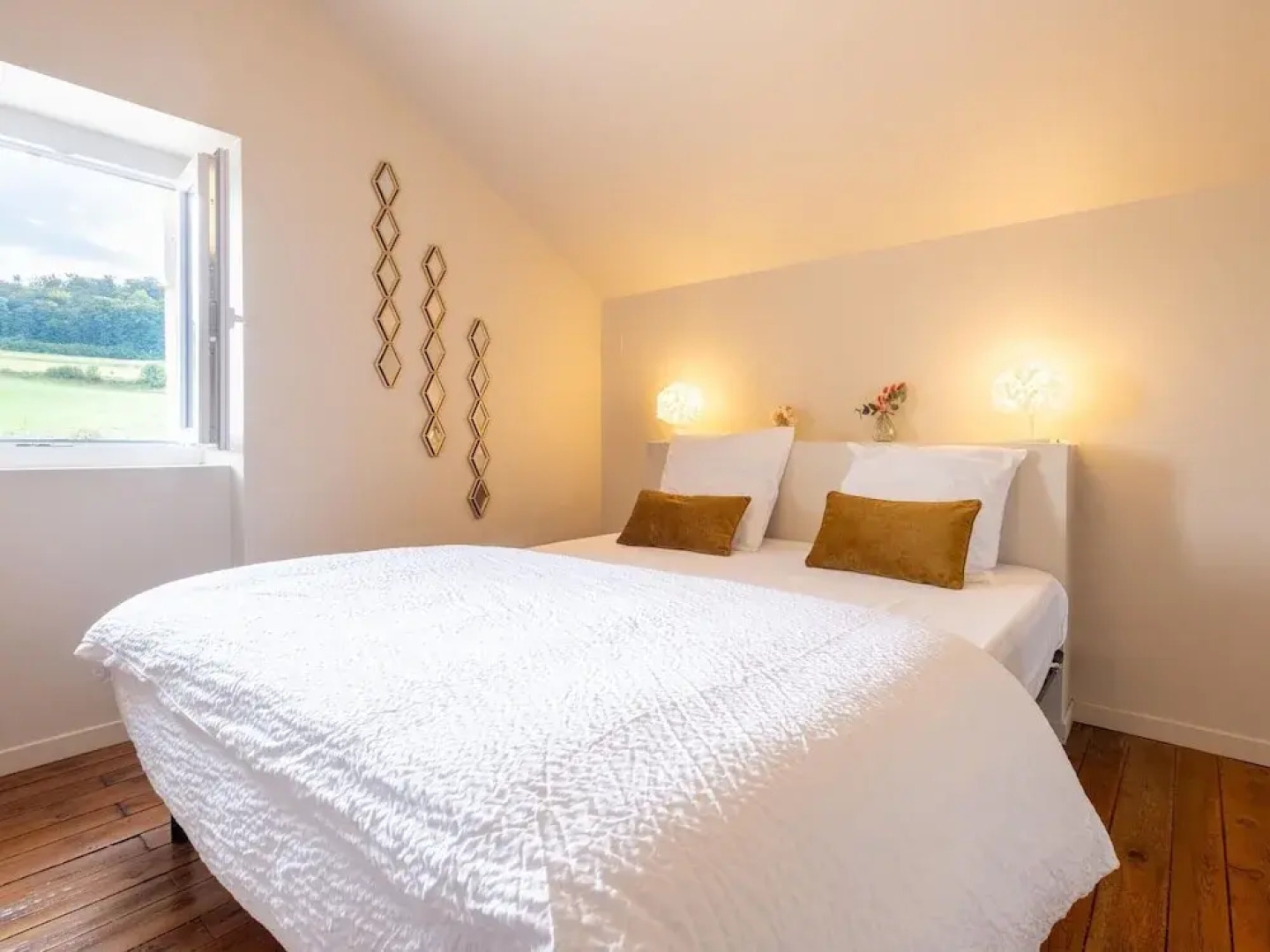 Charming Holiday Home With Private Pool