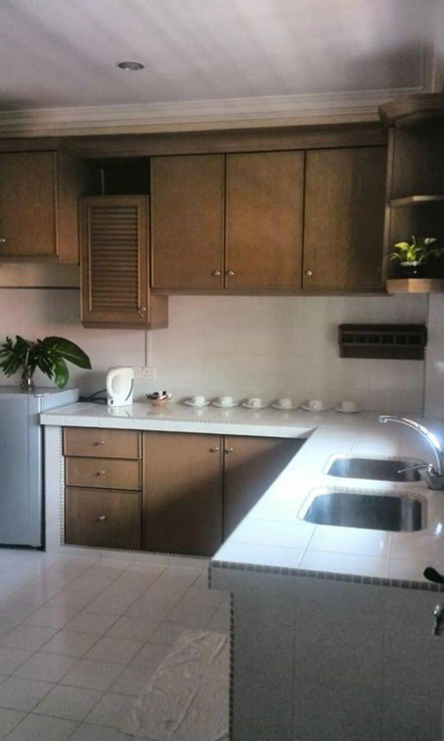 Abang Adik Service Suite Hotel Melaka