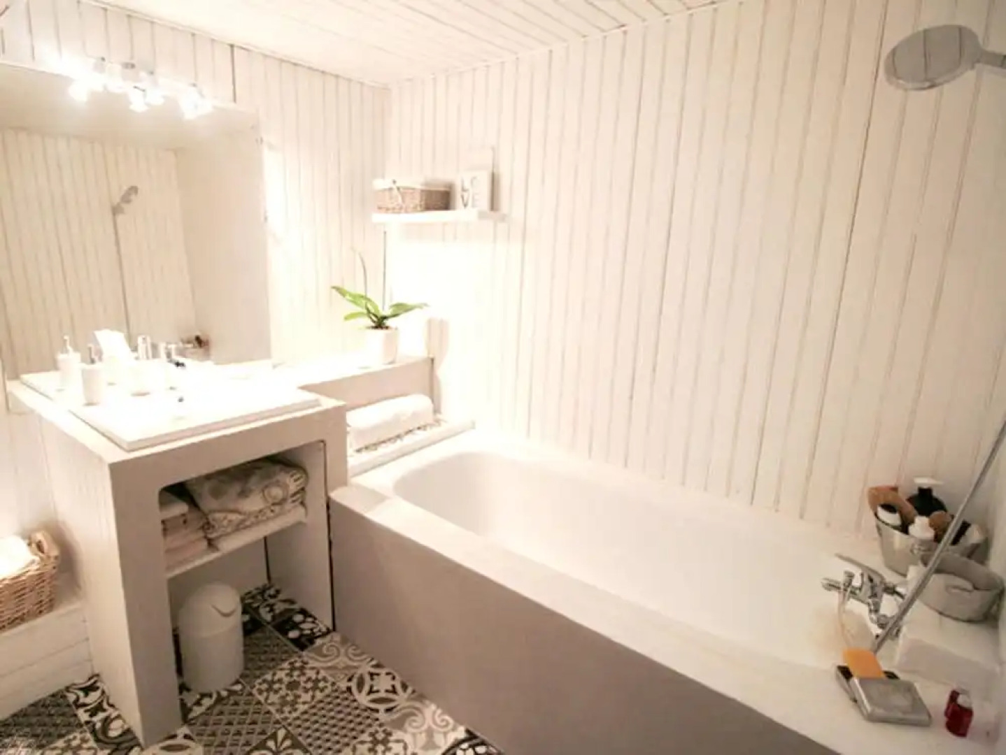 Villa With 4 Bedrooms in Lambesc, With Private Pool, Enclosed Garden and Wifi - 30 km From the Beach