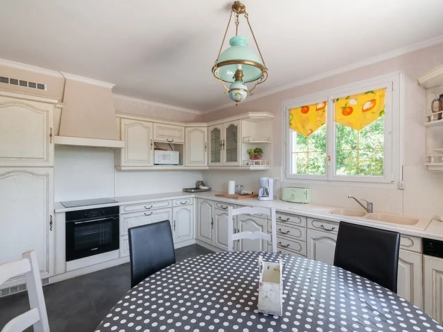 Quaint Holiday Home in Thiéblemont-farémont With Garden